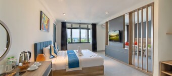 オ  ーロラ リバーサイド ホテル アンド スパ