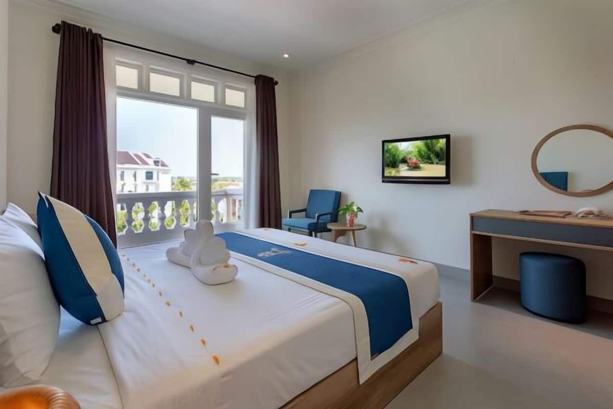 1 bedroom, minibar, in-room safe, desk