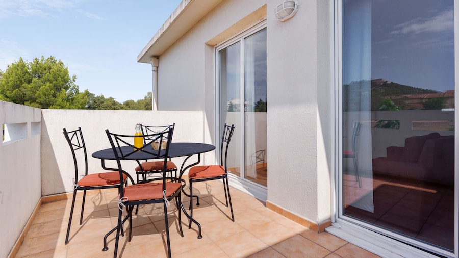 Comfort Aparthotel Six-Fours