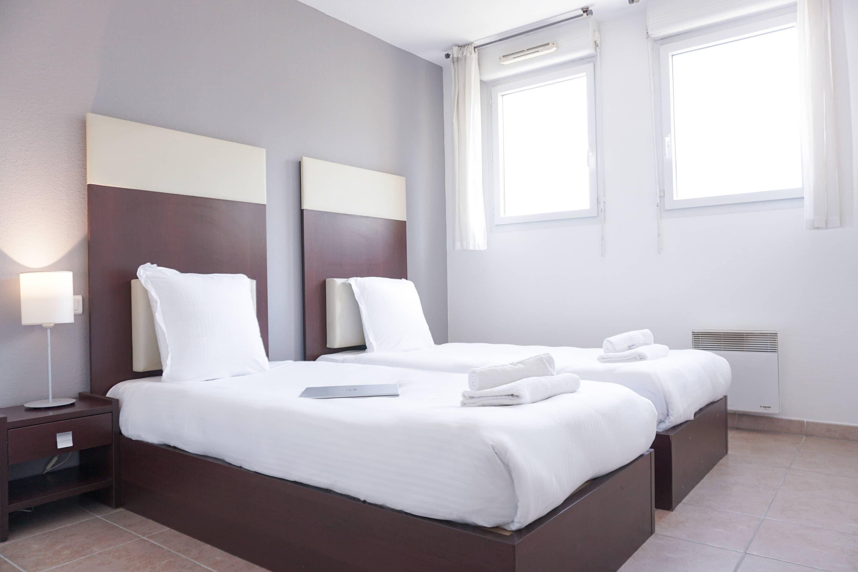 Standard Room, Multiple Beds, Non Smoking