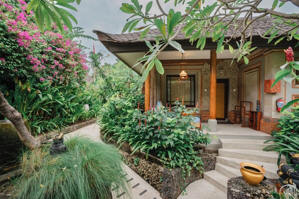 Cottage Suite, Garden View | Pemandangan taman