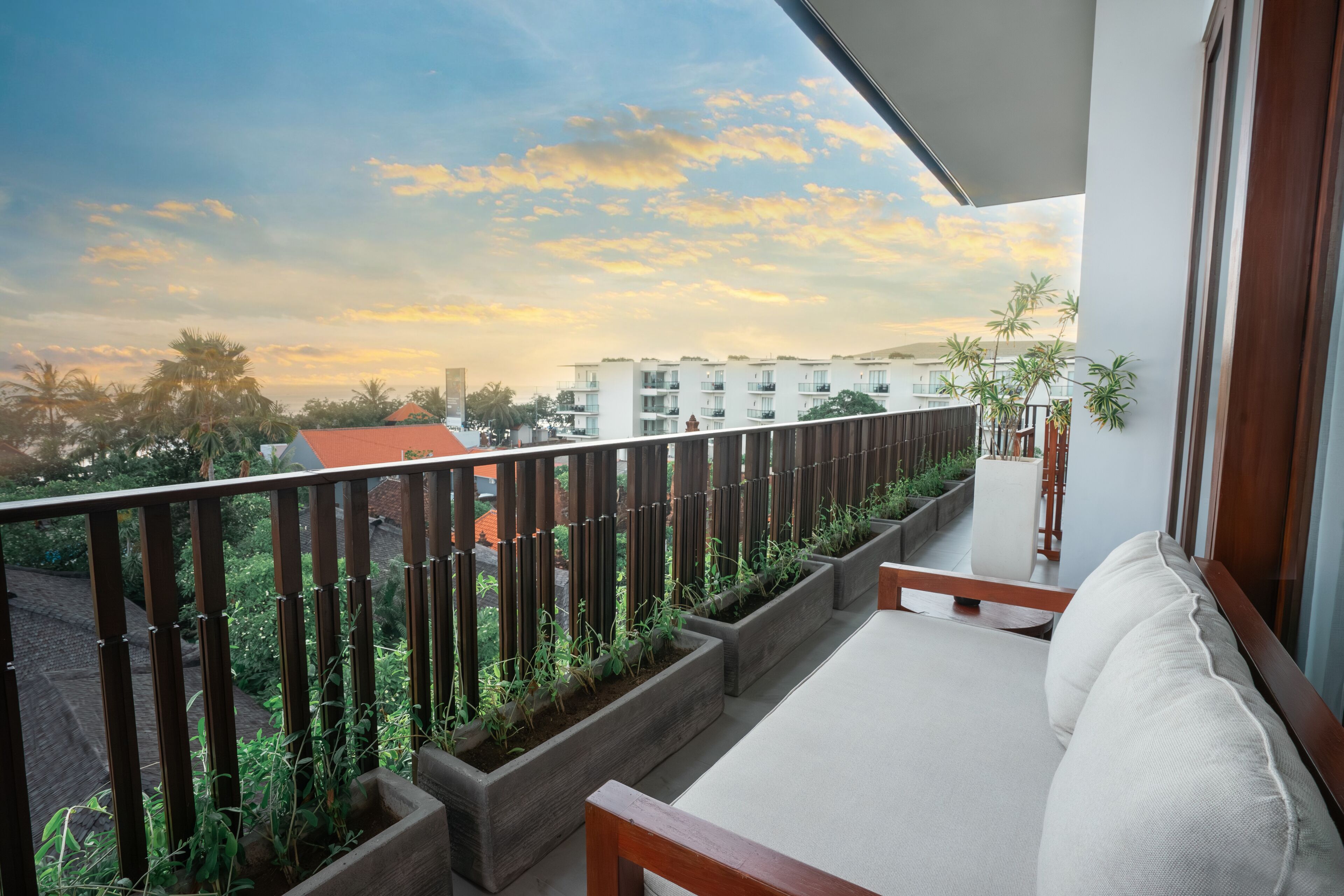 royal suite, ocean view | terrace/patio