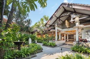 Nội thất lối vào