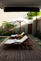 Villa Premier, 2 habitaciones, piscina privada | Edredones de plumas, colchones con acolchado adicional, minibar