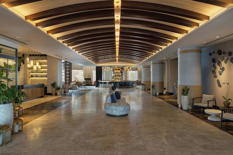Lobby lounge. The Westin Annapolis