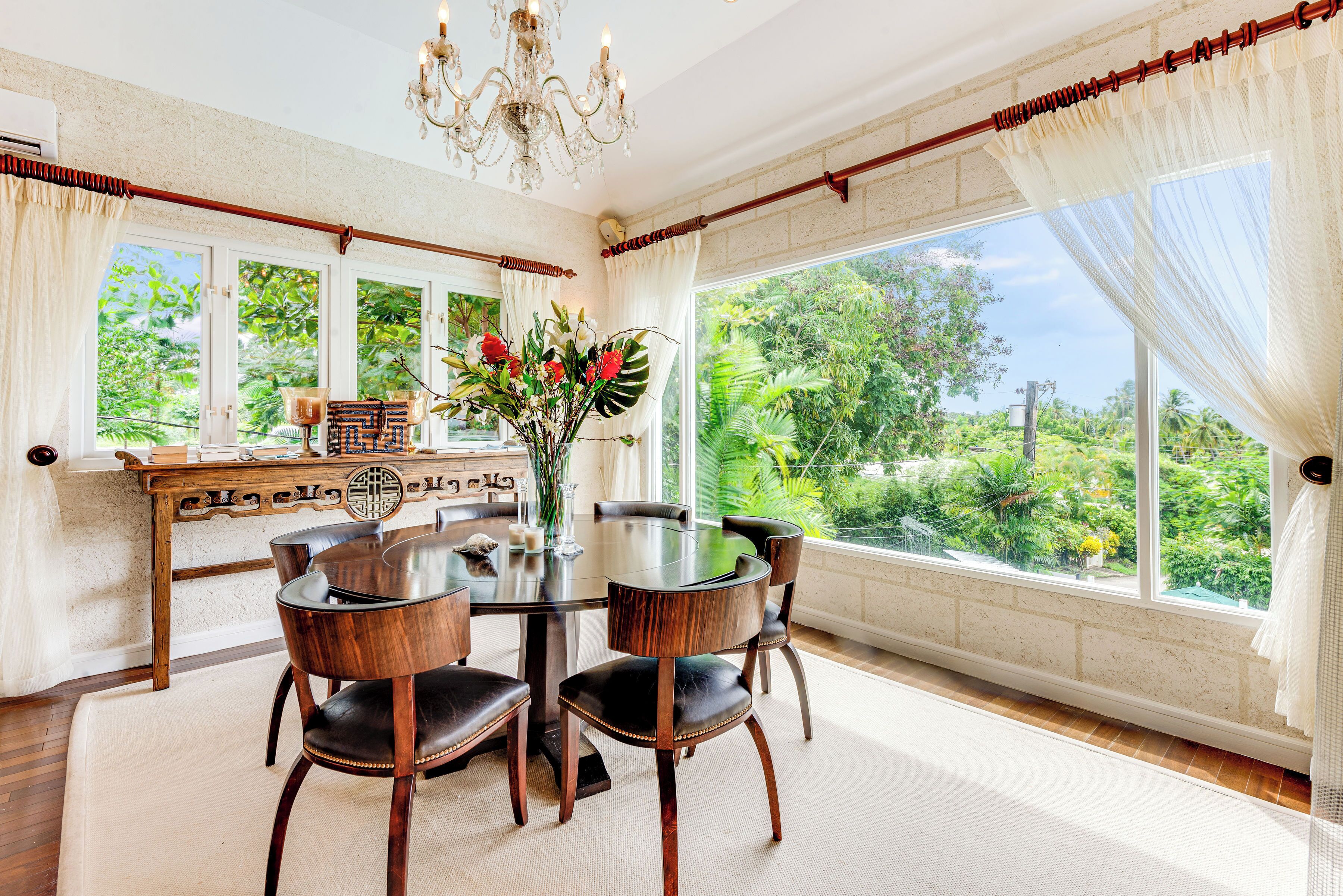 Spiseområde på rommet