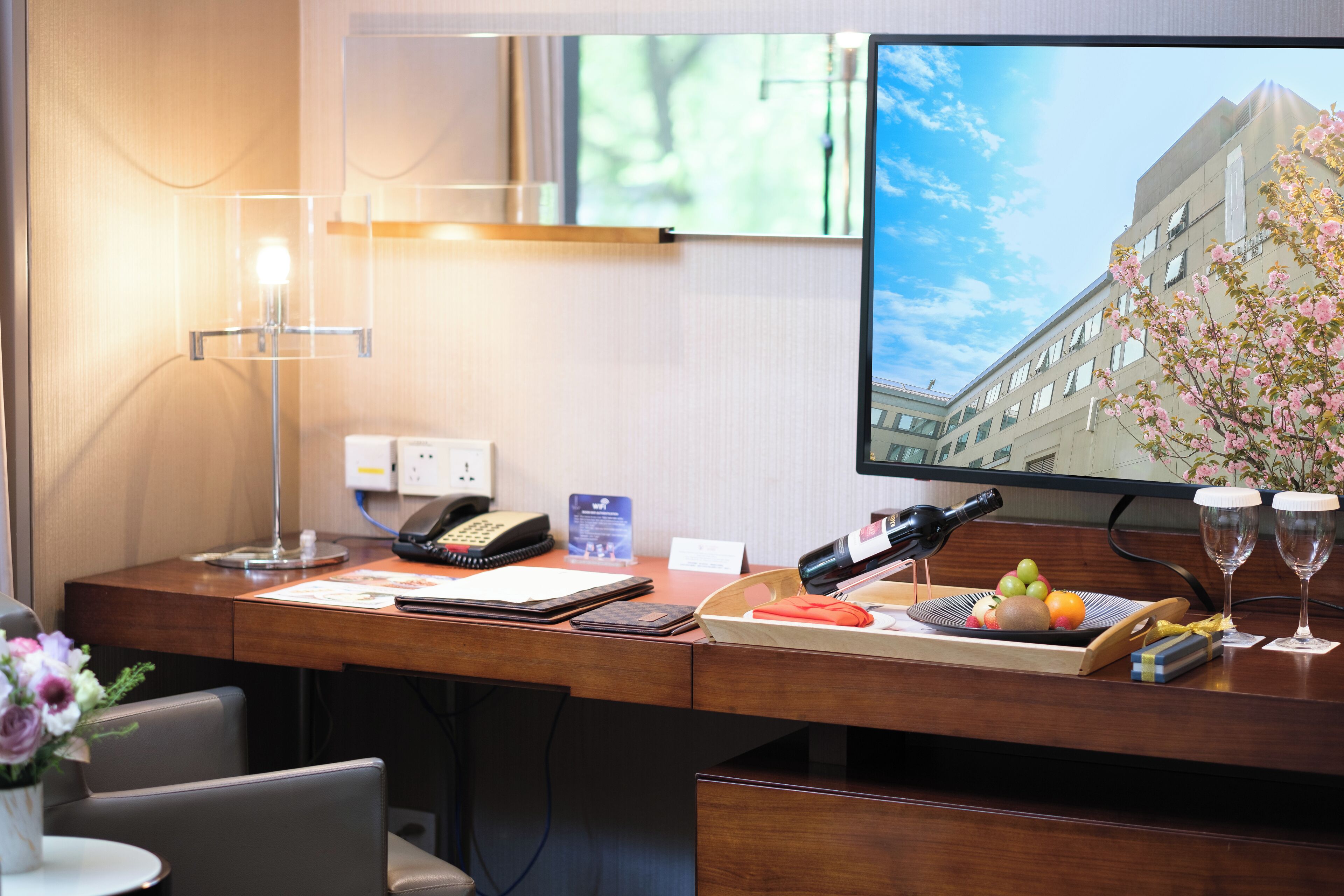 business room | premium bedding, down duvets, memory-foam beds, minibar