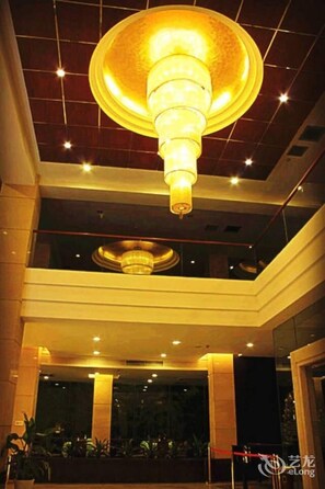Lobby - Yangshuo Tangrenjie Hotel (Guilin)