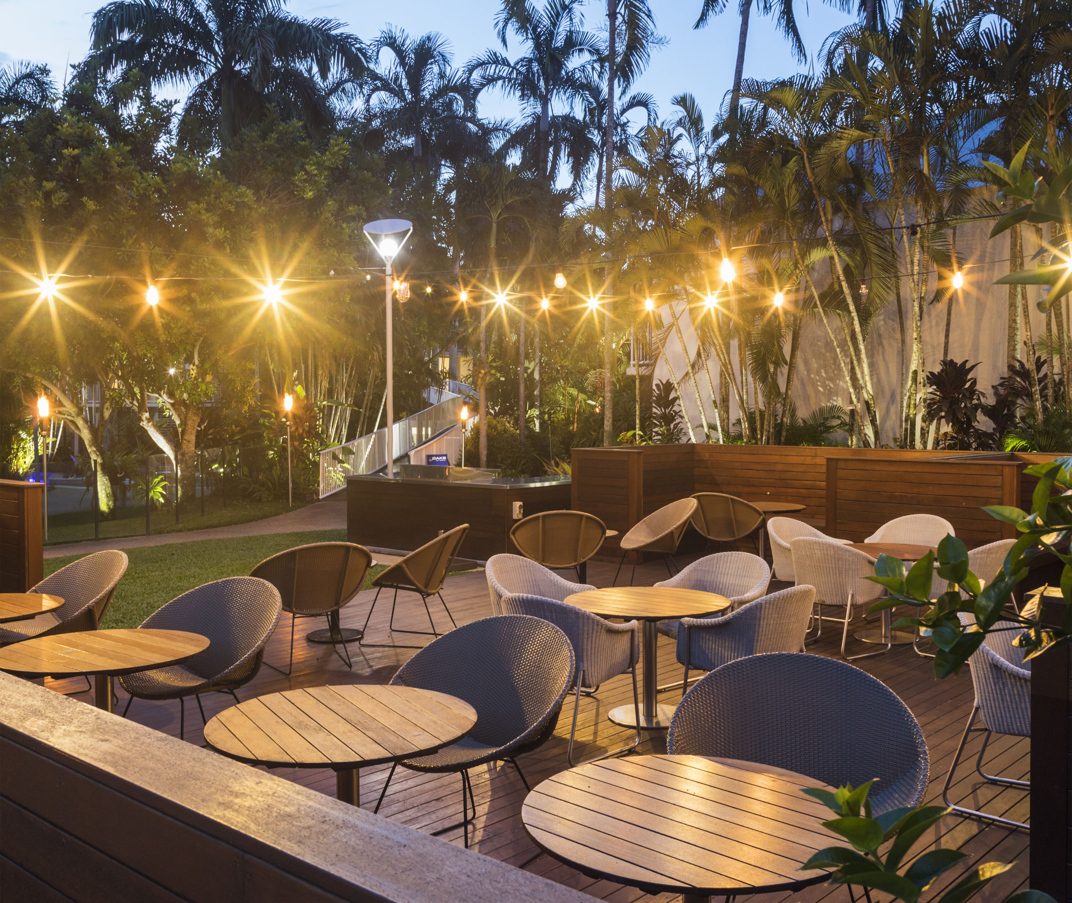 breakfast and dinner served, international cuisine