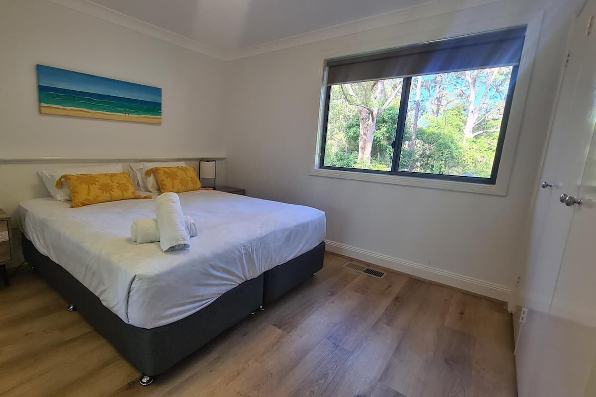 Cottage, 2 Bedrooms | Iron/ironing board, high-speed internet, individually decorated