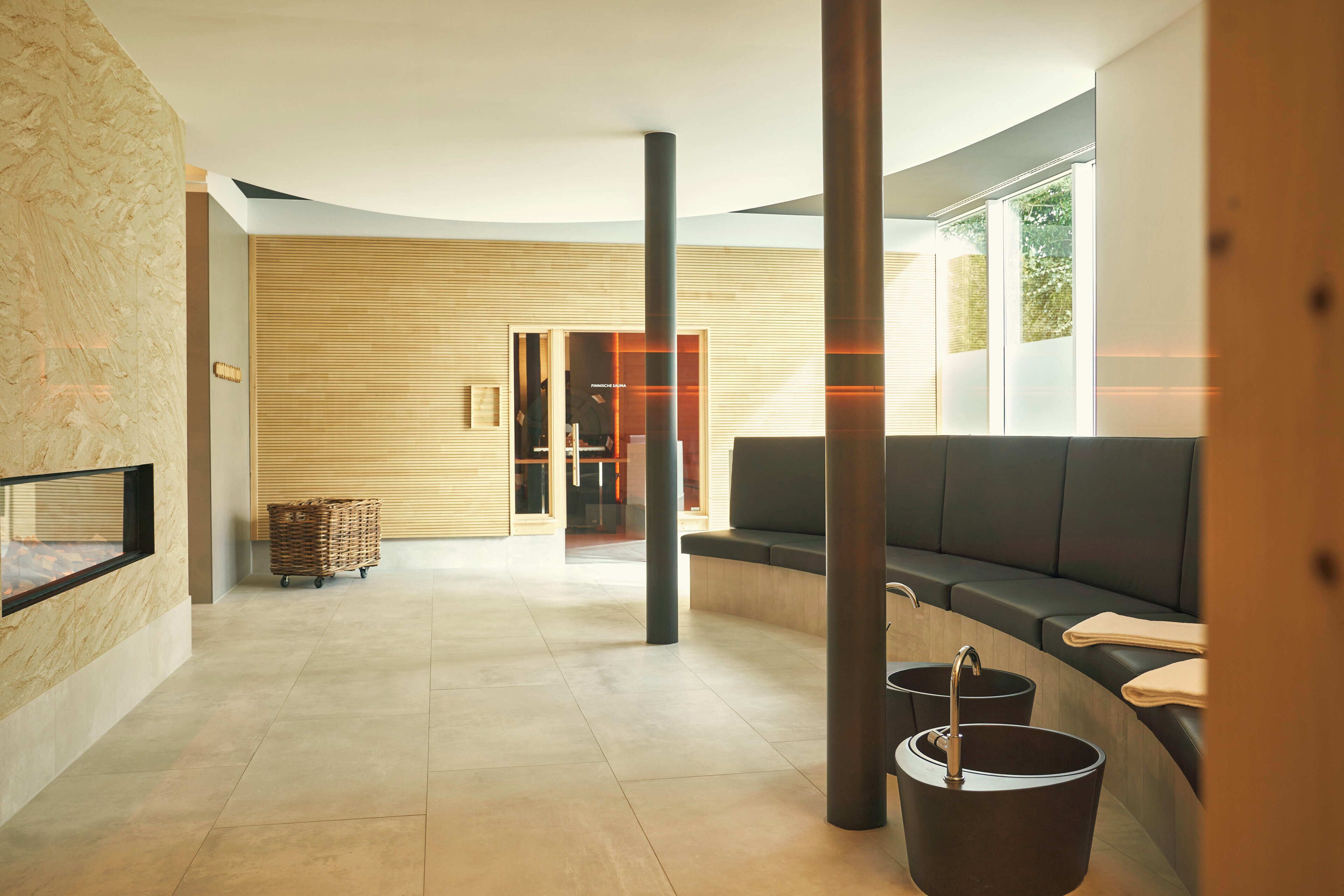 couples treatment room(s), sauna, steam room, turkish bath/hammam