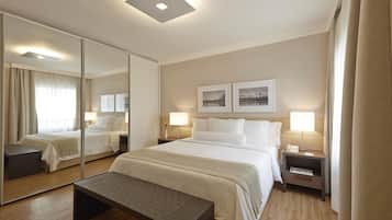 1 bedroom, premium bedding, minibar, in-room safe