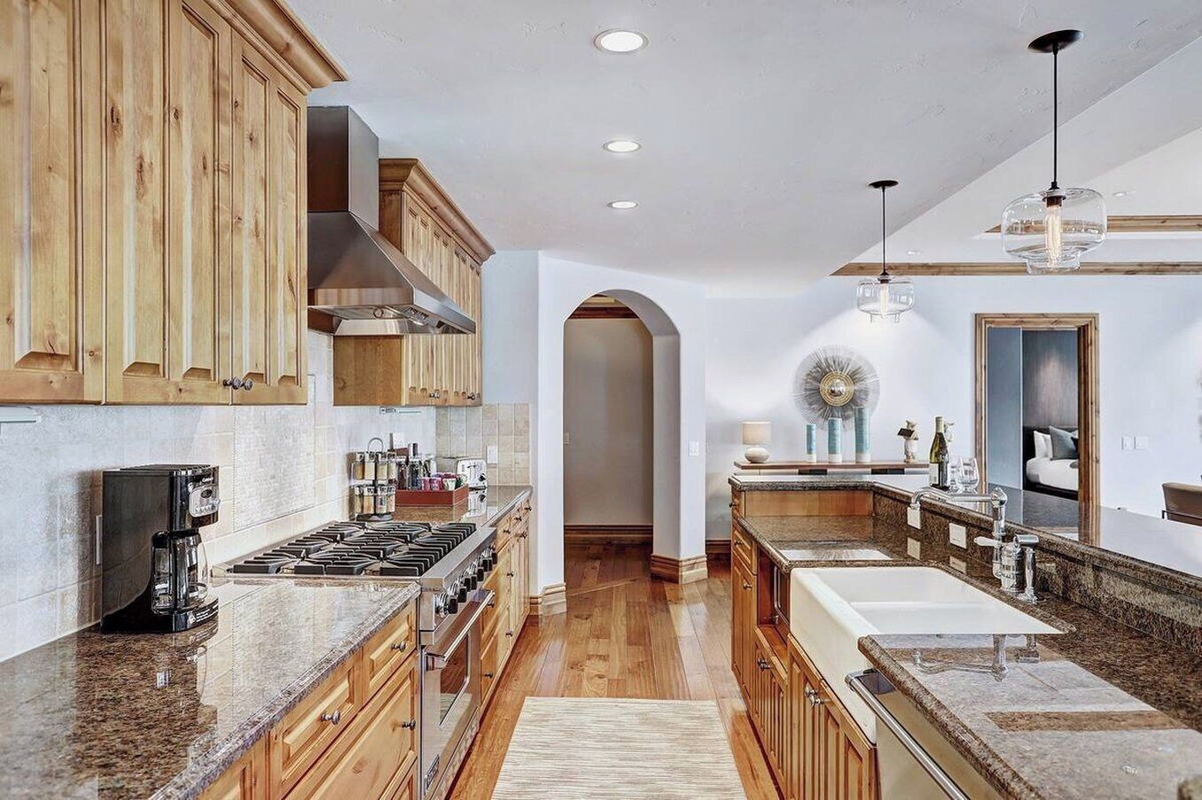 Room, 3 Bedrooms (Residence) | Private kitchen | Microwave, coffee/tea maker, highchair