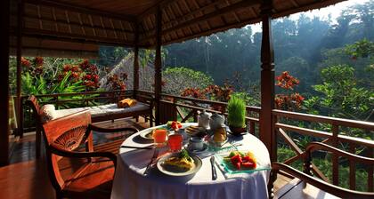 Santi Mandala Villa & Spa