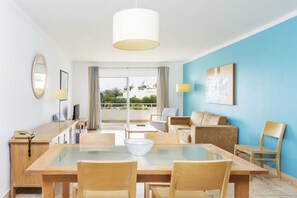 Apartment, 1 Bedroom | Room amenity