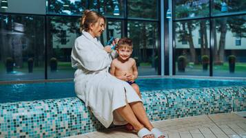 Turkish bath/hammam, body treatments, aromatherapy, hot stone massages