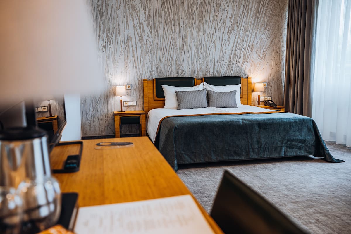 Apartment with balcony and SPA access | 1 bedroom, minibar, in-room safe, desk