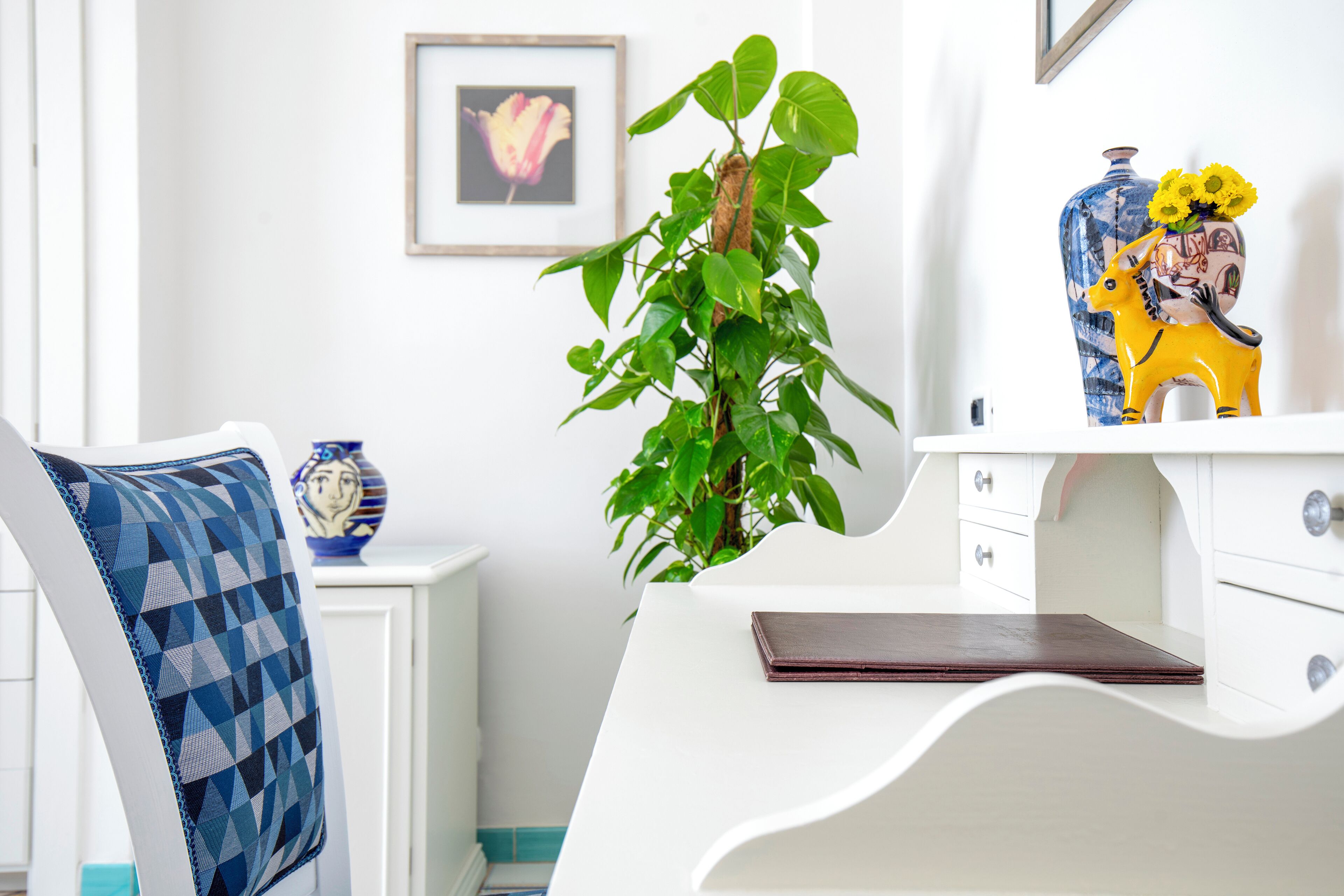 superior double room | minibar, in-room safe, desk, free wifi