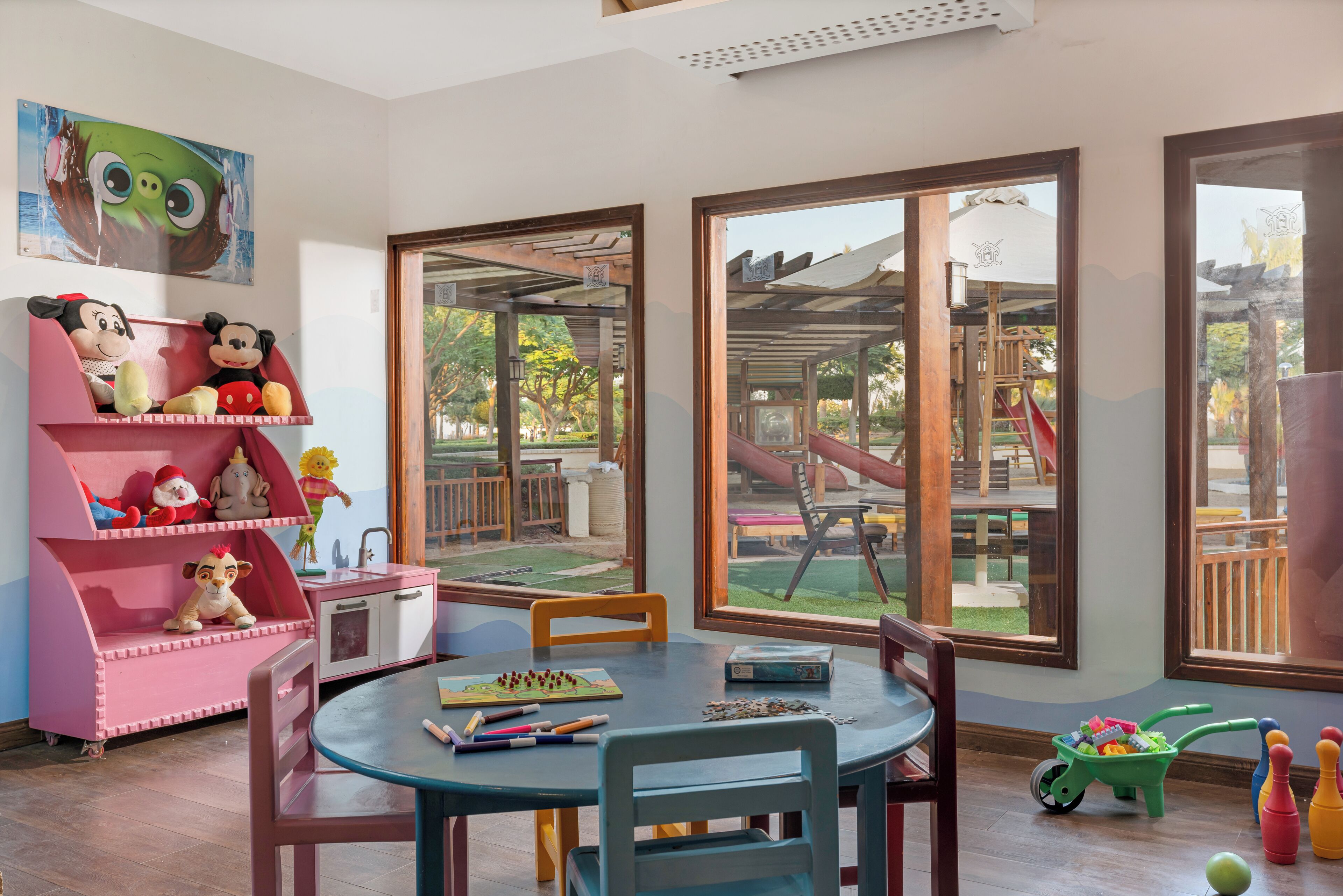 children’s play area – indoor