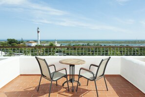 Family Double Room, 2 Twin Beds, Sea Facing | Premium bedding, down comforters, minibar, desk