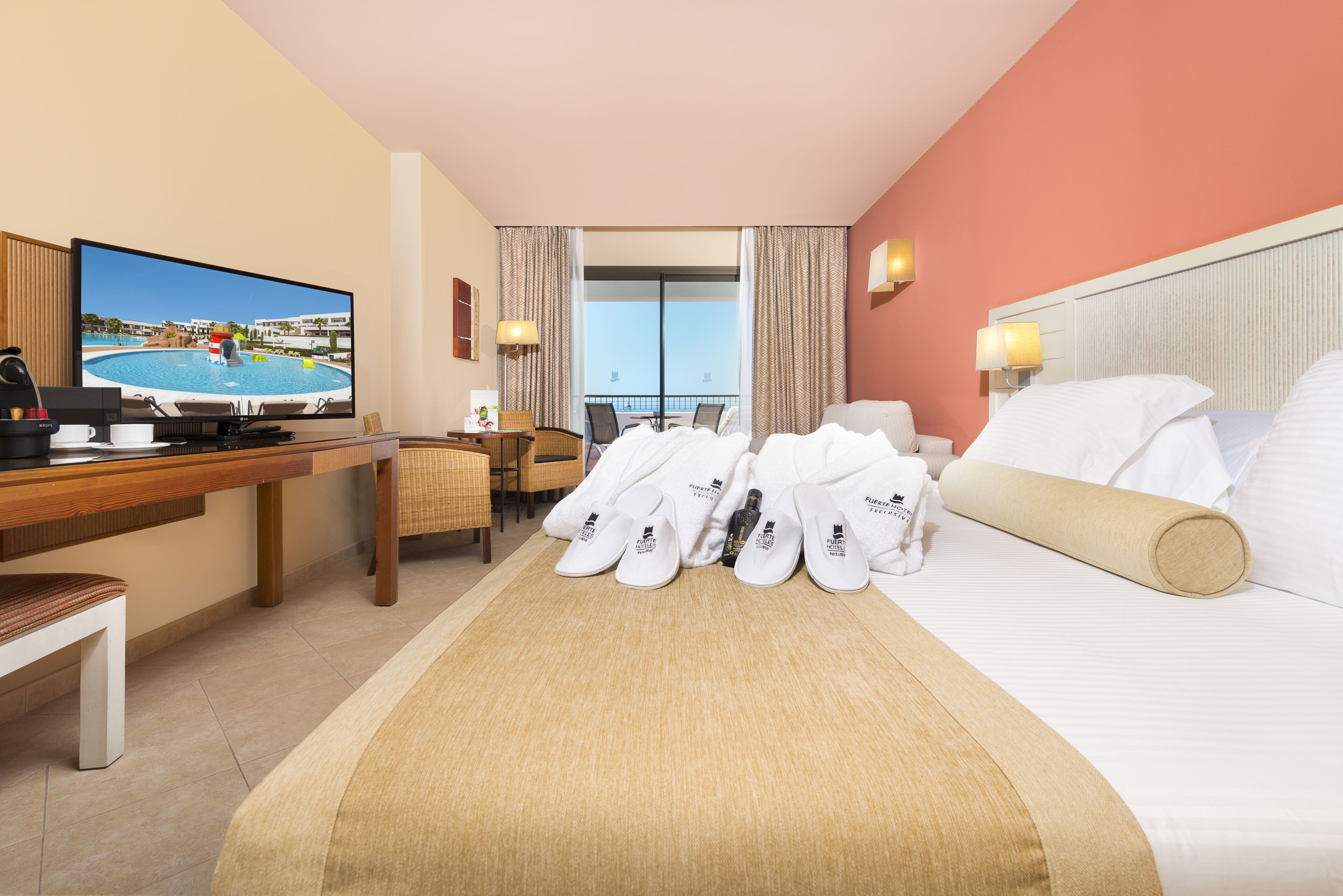 family double room, sea view (exclusive) | 1 bedroom, premium bedding, down duvets, minibar