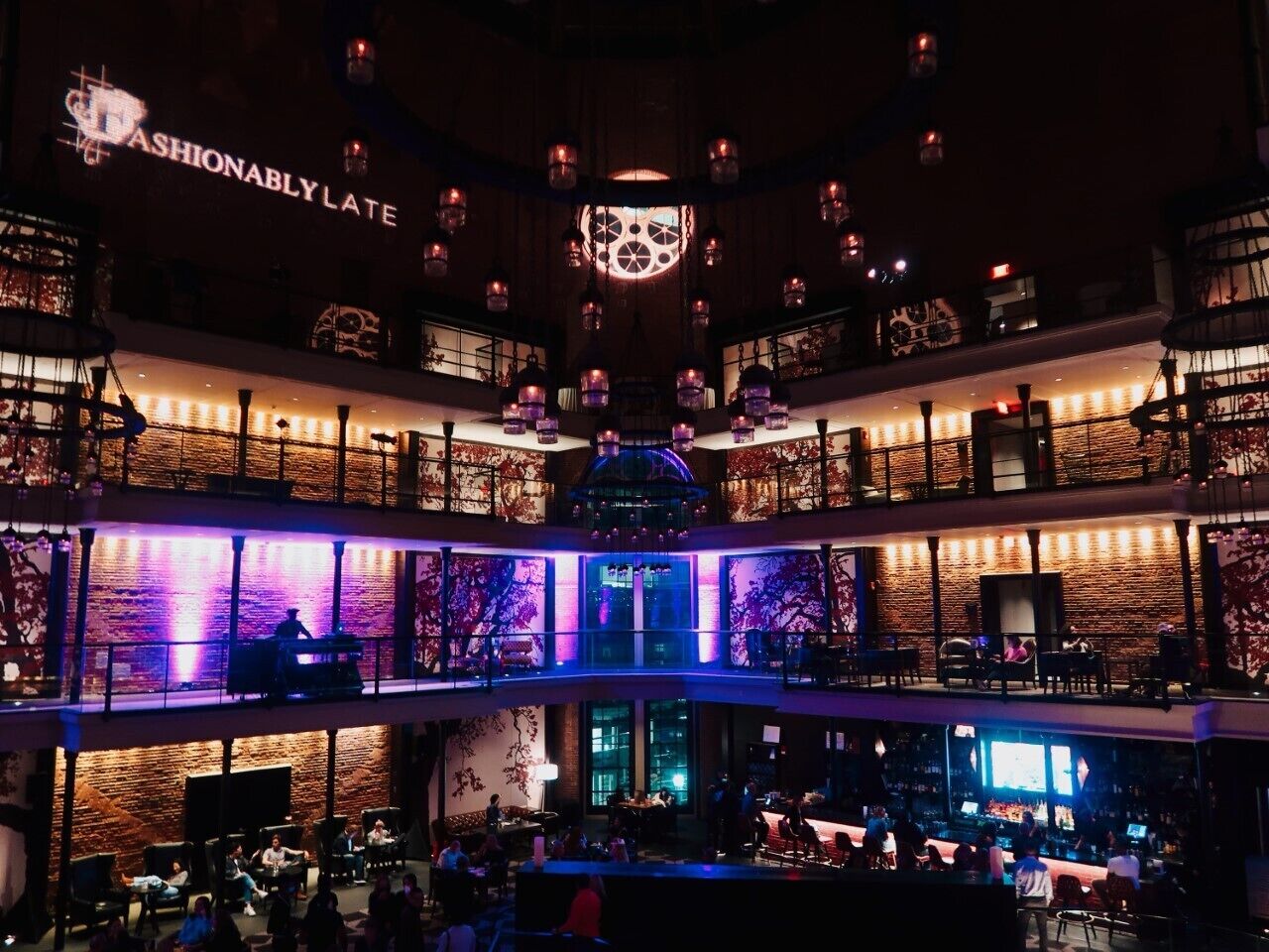 夜总会