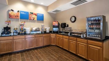Free daily buffet breakfast