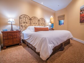 Vila Mewah | 1 kamar tidur, seprai premium, dan selimut bulu angsa