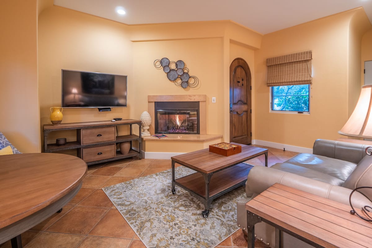 Luxury Villa, 1 King Bed | Living room | LCD TV, fireplace