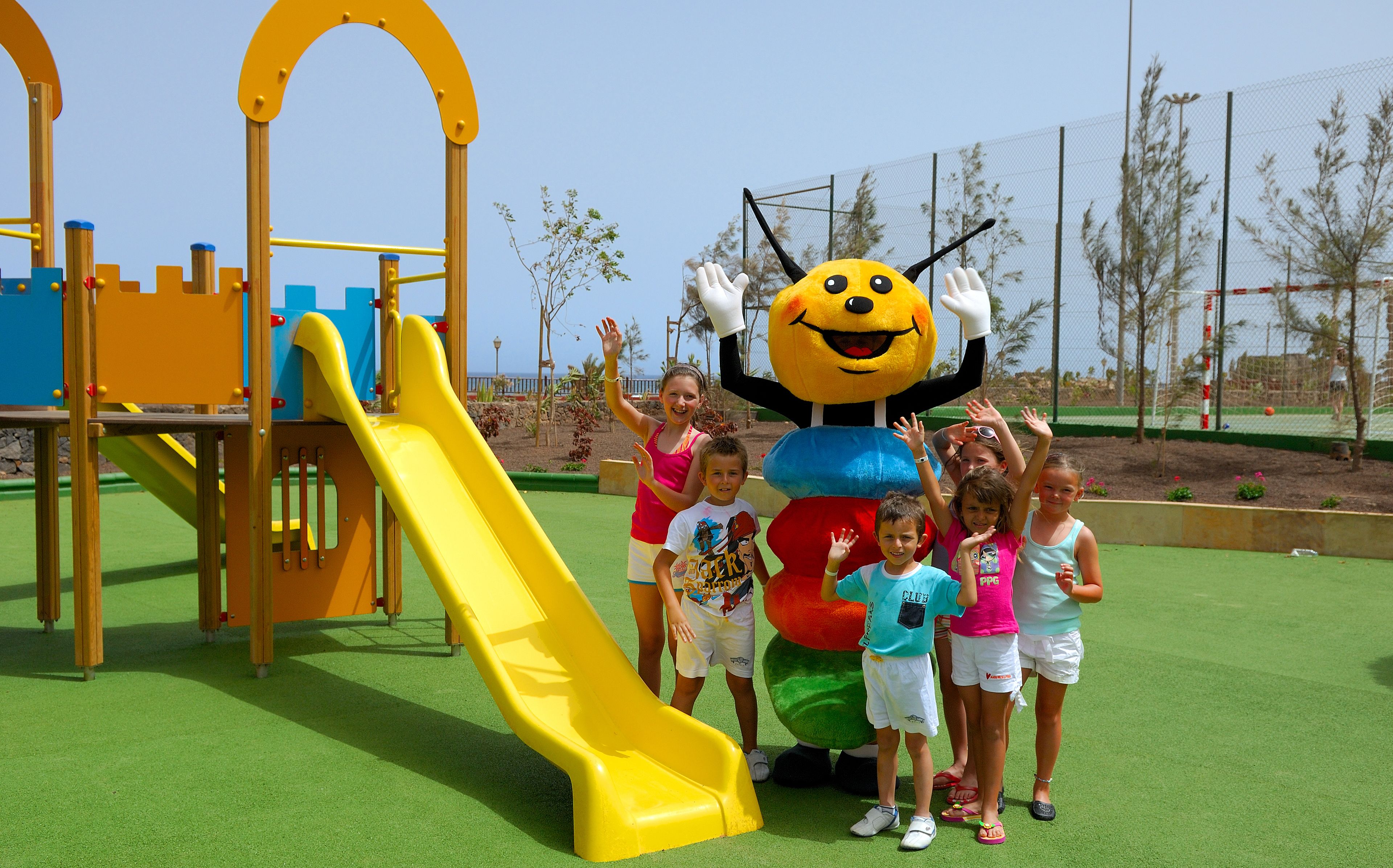 children’s play area – outdoor