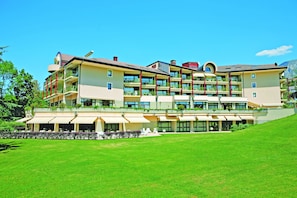 Exterior - Hotel & Spa Vacances Bleues Villa Marlioz (Aix-les-Bains)