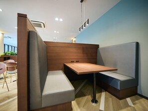 Dining - Comfort Hotel Sendai West (Sendai)