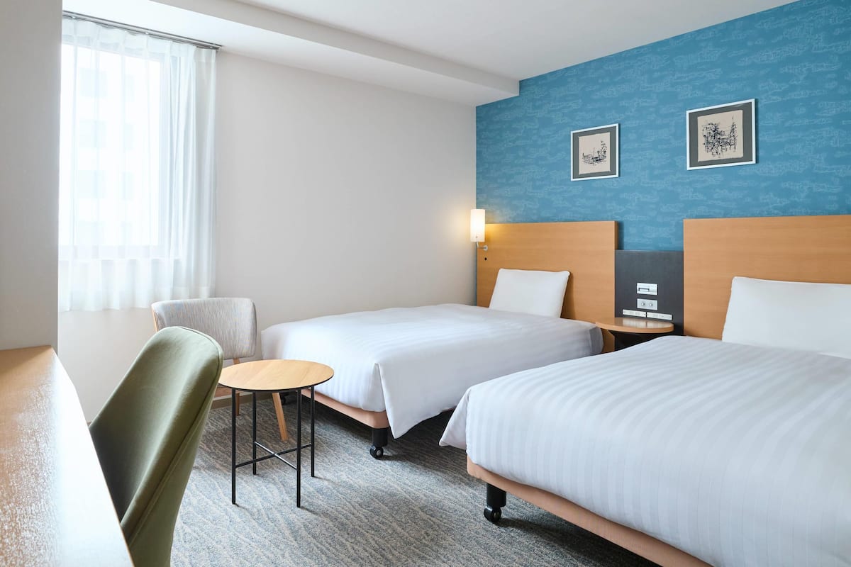 Standard Twin Room, 2 Twin Beds, Non Smoking | Desk, laptop workspace, blackout drapes, soundproofing