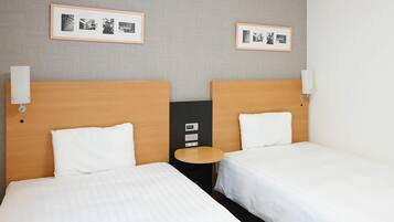 Standard Twin Room, 2 Single Beds, Non Smoking | Desk, laptop workspace, blackout curtains, soundproofing