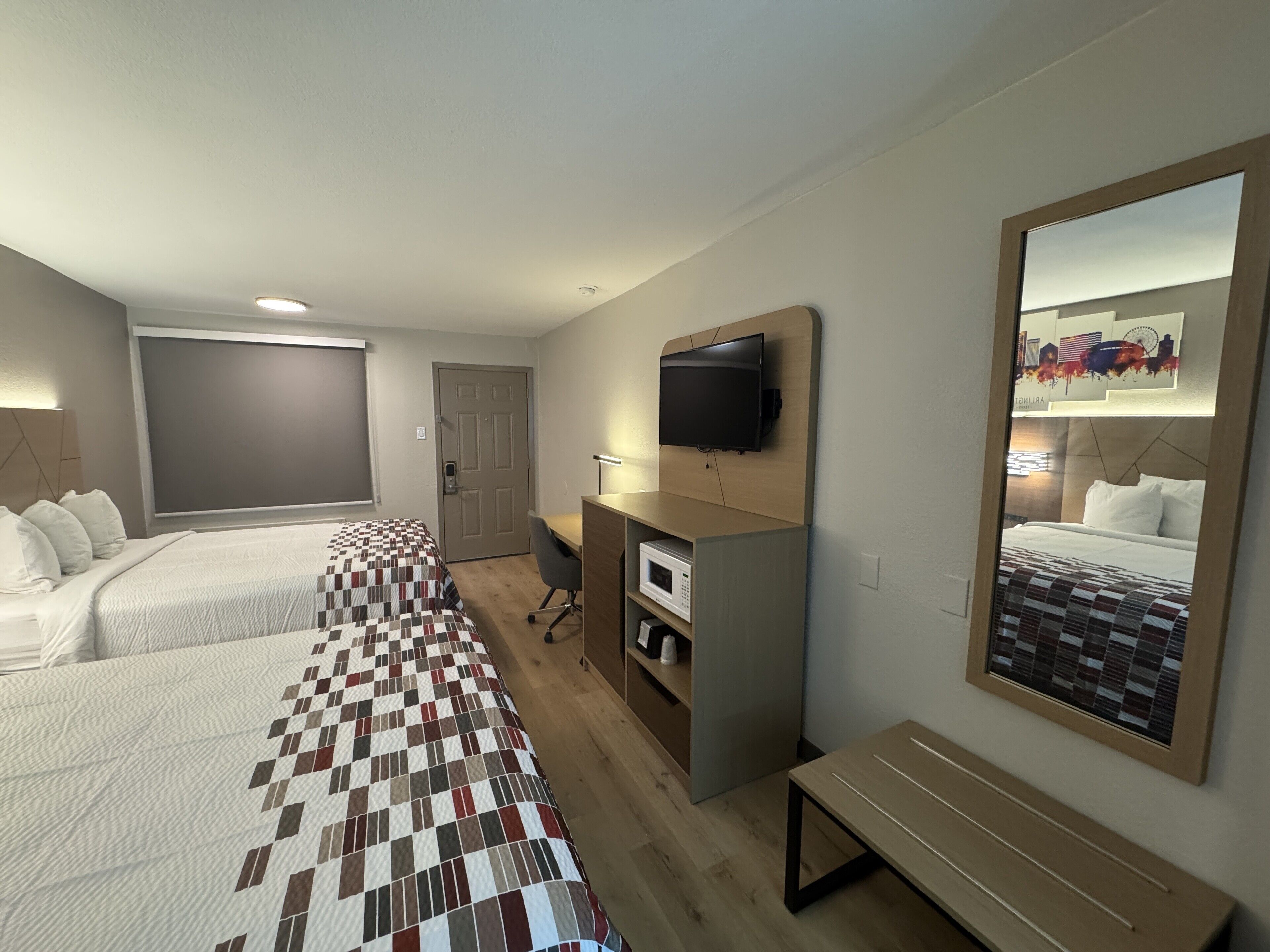 Photo - Red Roof Inn Arlington - Entertainment District