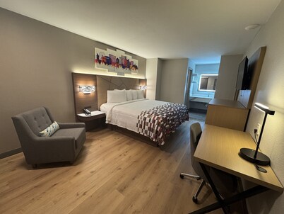 Red Roof Inn Arlington - Entertainment District