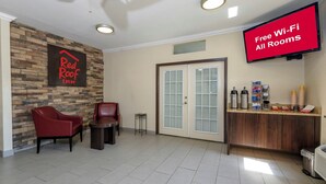 Lobby-lounge
