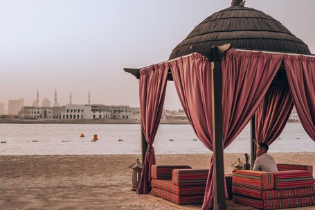Shangri La, Qaryat Al Beri, Abu Dhabi - Image 113
