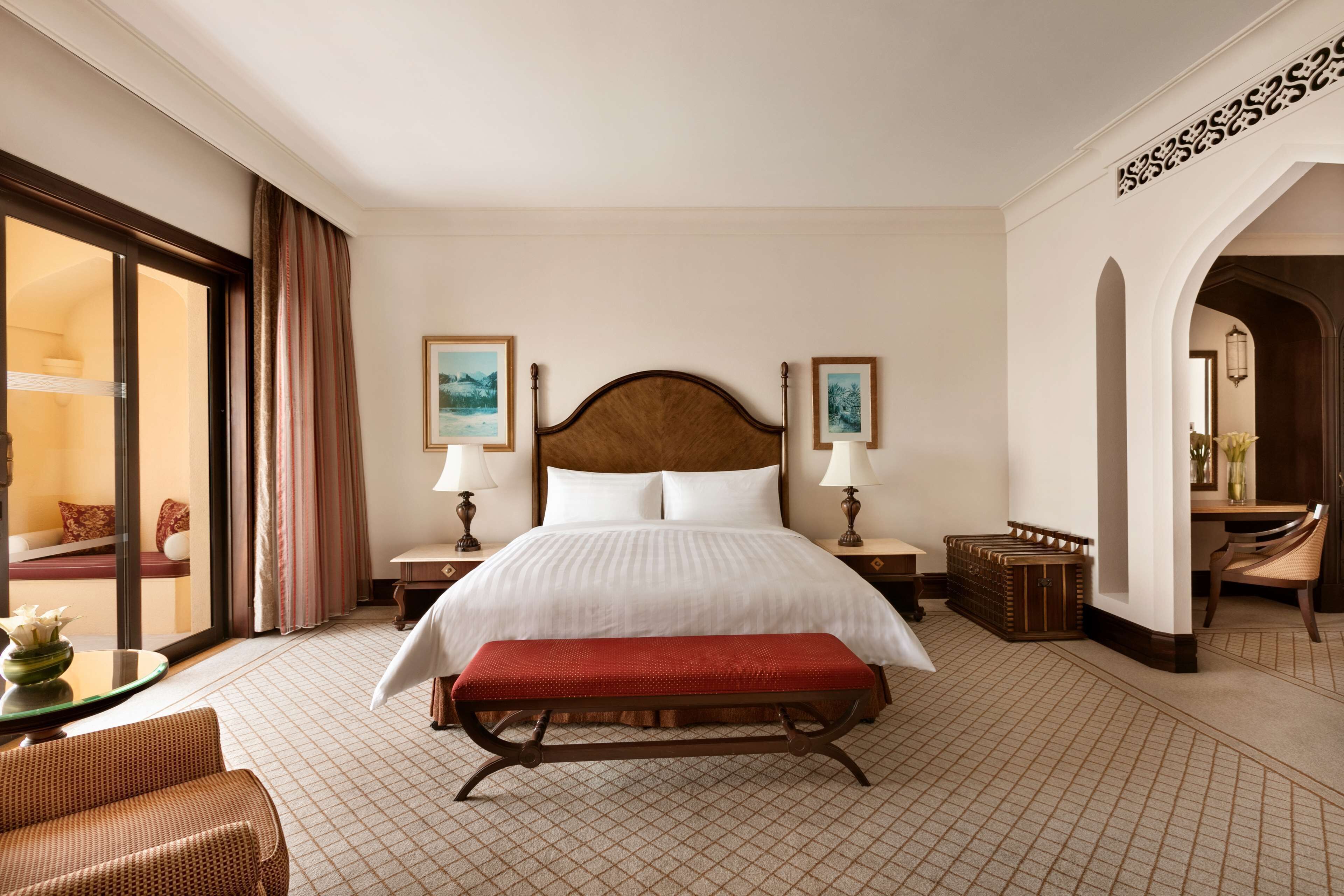 Premium bedding, minibar, in-room safe, desk