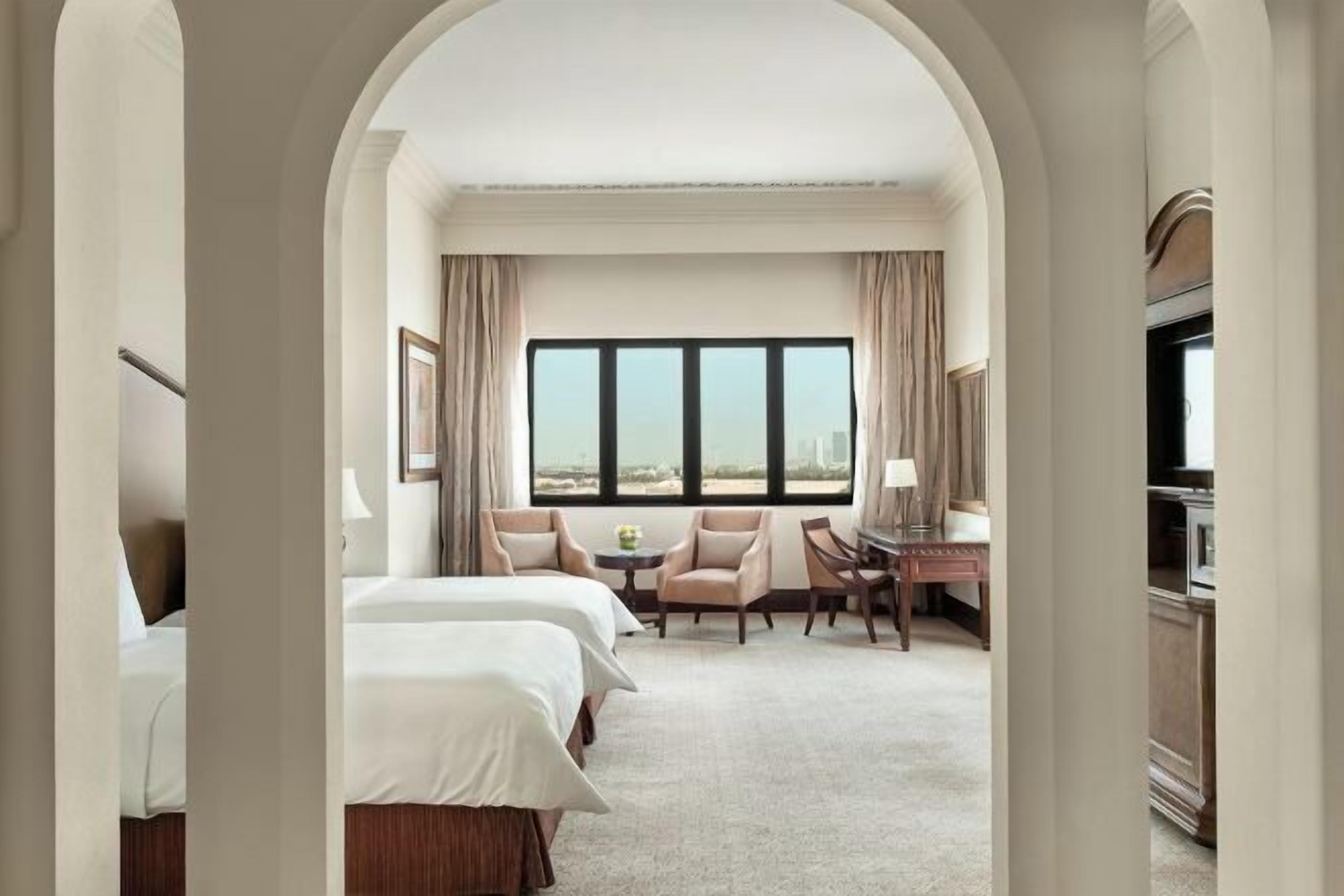 Ropa de cama de alta calidad y minibar 