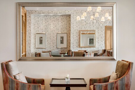 Shangri La, Qaryat Al Beri, Abu Dhabi - Image 80