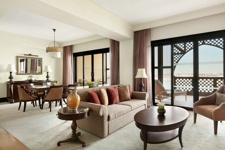 Shangri La, Qaryat Al Beri, Abu Dhabi - Image 65