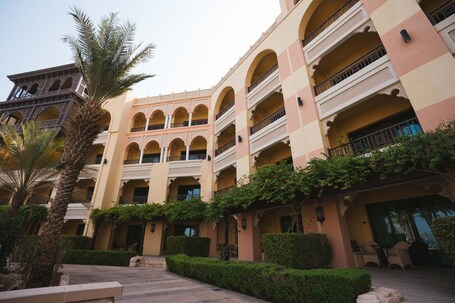 Shangri La, Qaryat Al Beri, Abu Dhabi - Image 115
