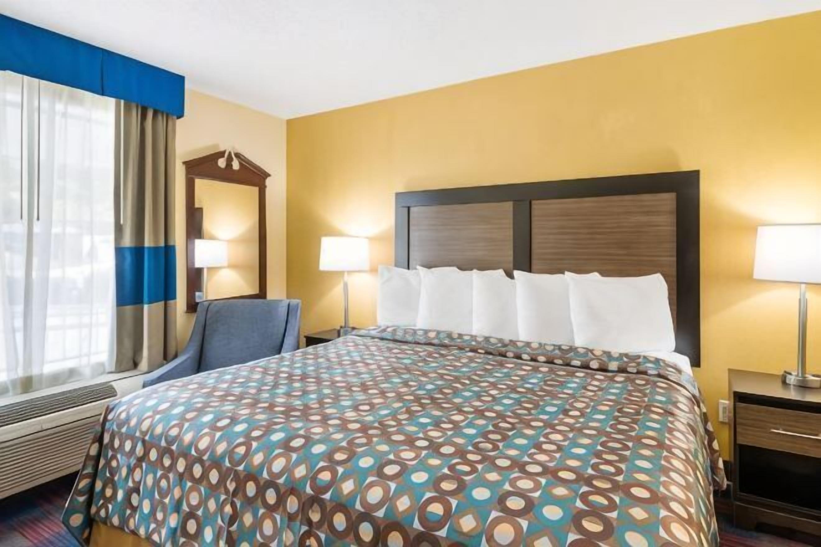 Iron/ironing board, cribs/infant beds, rollaway beds, free WiFi