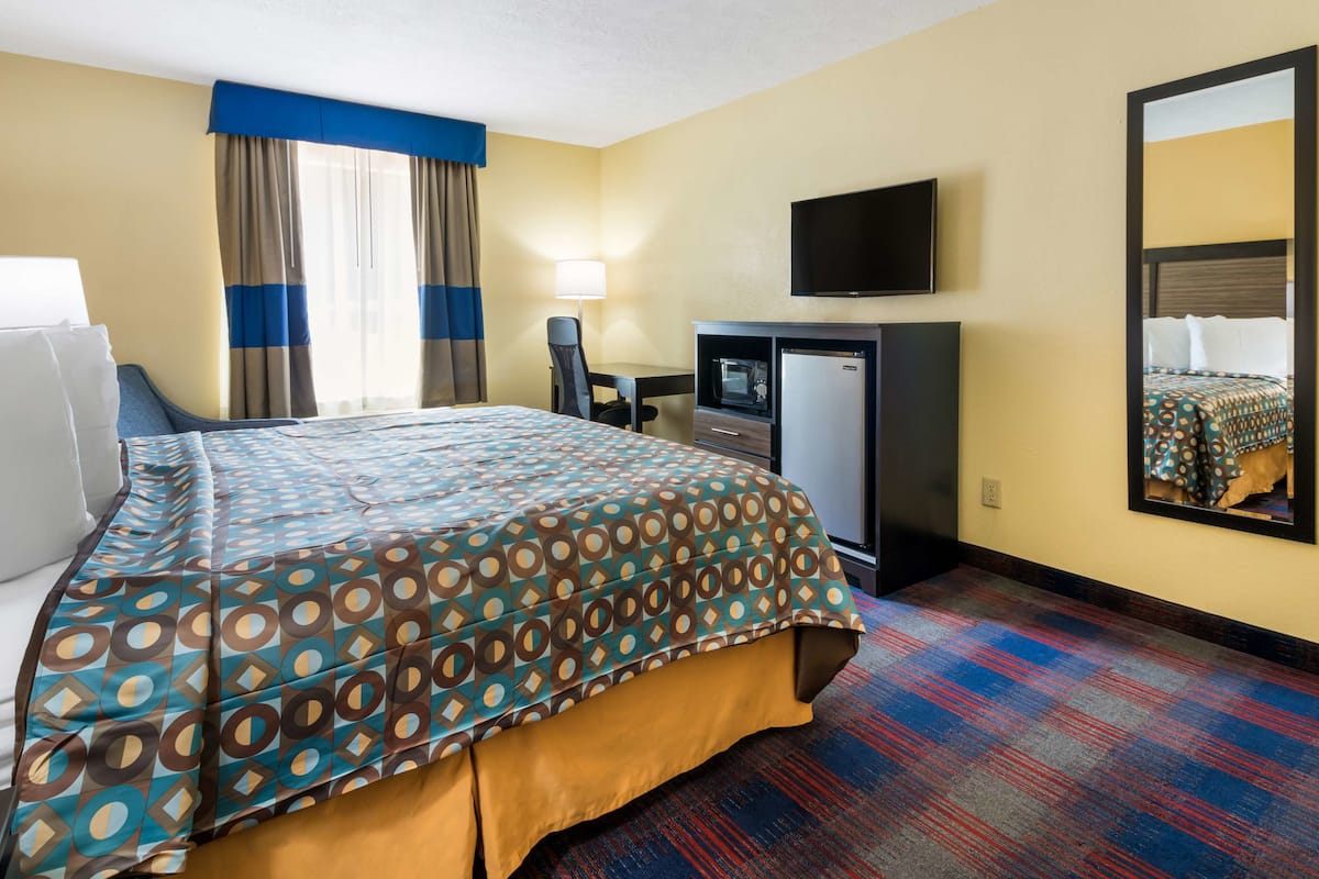 Iron/ironing board, cots/infant beds, rollaway beds, free WiFi