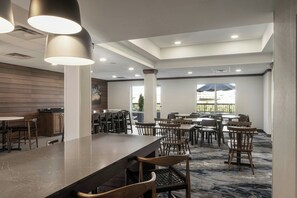 Free daily buffet breakfast - Fairfield Inn & Suites Ruston (Ruston)