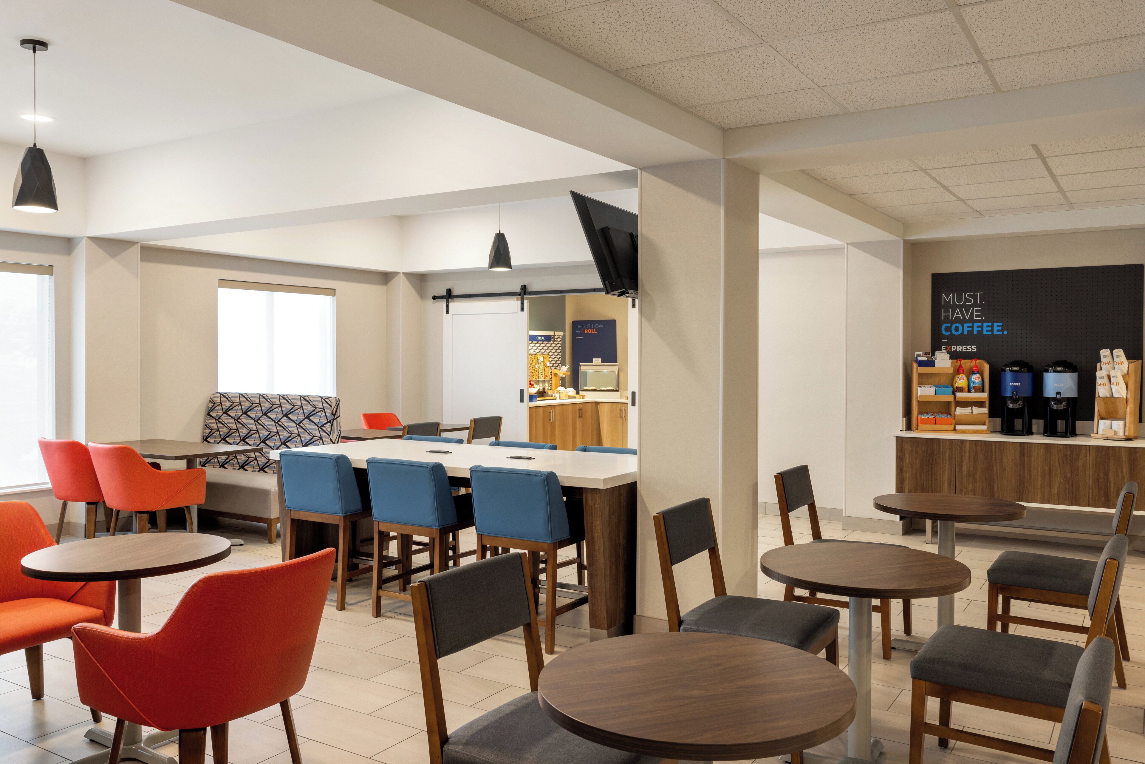 Photo - Holiday Inn Express Syracuse Airport by IHG