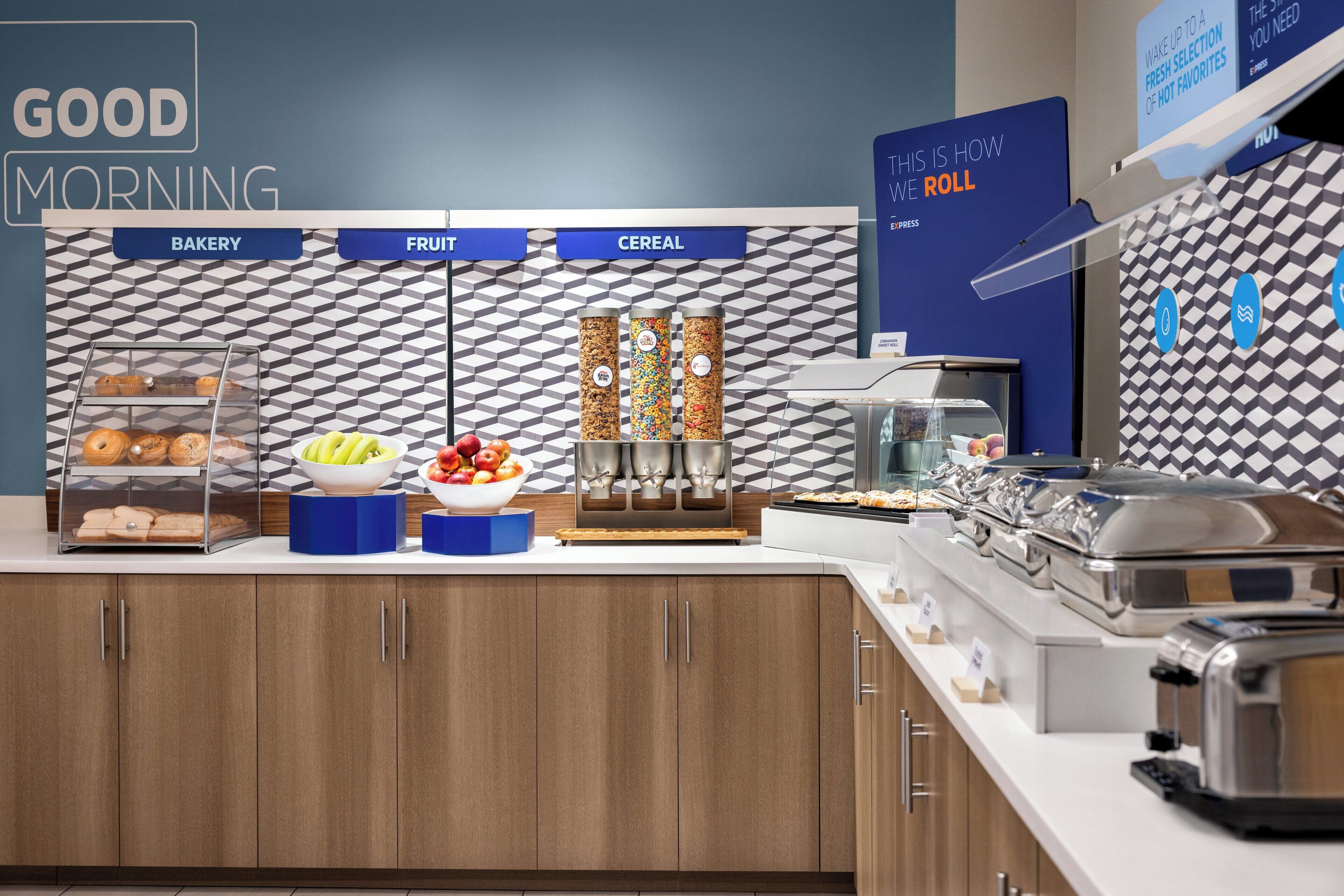 Photo - Holiday Inn Express Syracuse Airport by IHG