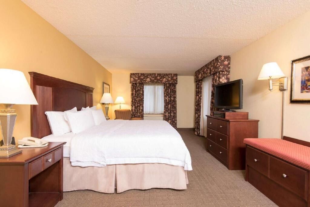 Premium bedding, pillowtop beds, in-room safe, laptop workspace