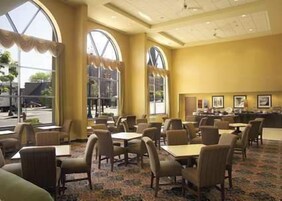 Desayuno buffet incluido todos los días 